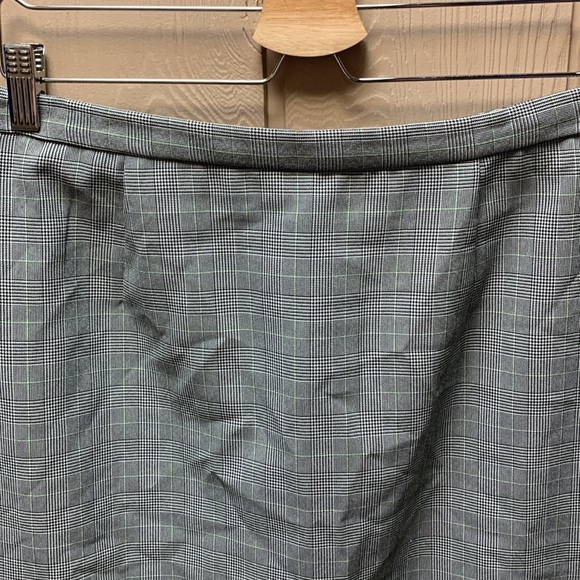 KS Collection Suit - Picture 9 of 15